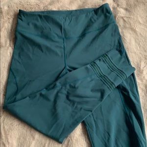 FP MOVEMENT blue scalloped leggings